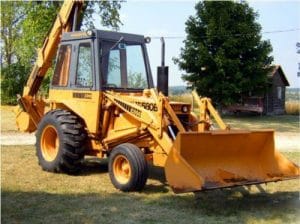 Case 580B Hydrostatic Drive Tractor Service & Operators and Parts Manual