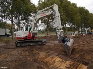 Takeuchi Tb1140 Parts Book Operators Manual