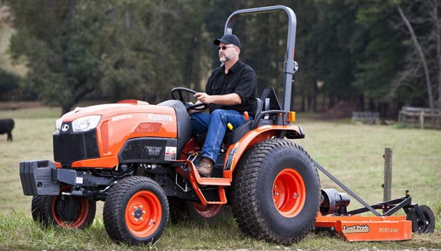 Kubota B2650 B3350 B3350SU Tractor Operators Manual