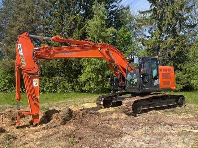 Hitachi ZX225USRLC-5B Service Manual