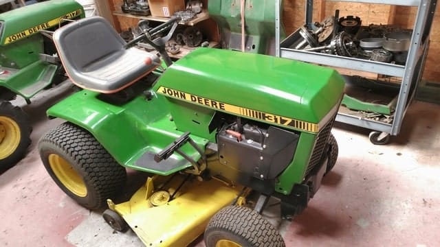 John Deere 317 Hydrostatic Tractor Service Repair Manual